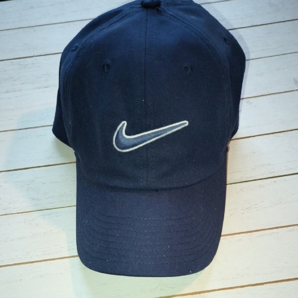 Nike Dark Blue M/L Club Cap